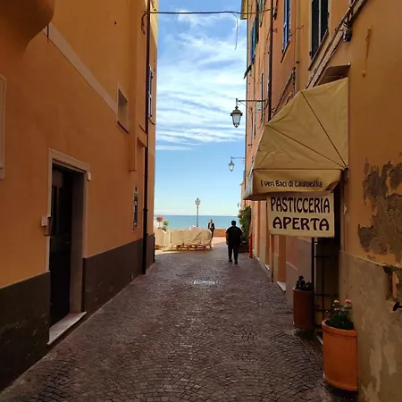 20 Passi Dal Mare Lägenhet Laigueglia